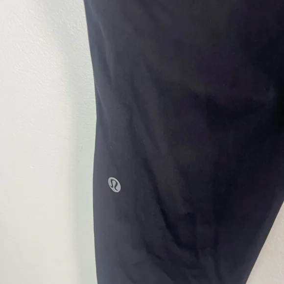 Lululemon Athletica Fast and Free High-Rise Crop Size 12 in black - Picture 9 of 11
